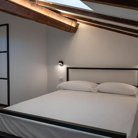 Roof 211 Appartement *